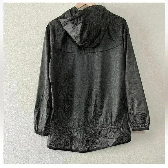 Nike Jacket Zebra Print Large Black Windrunner Blacklight Flash Hoodie Full Zip - Picture 2 of 8